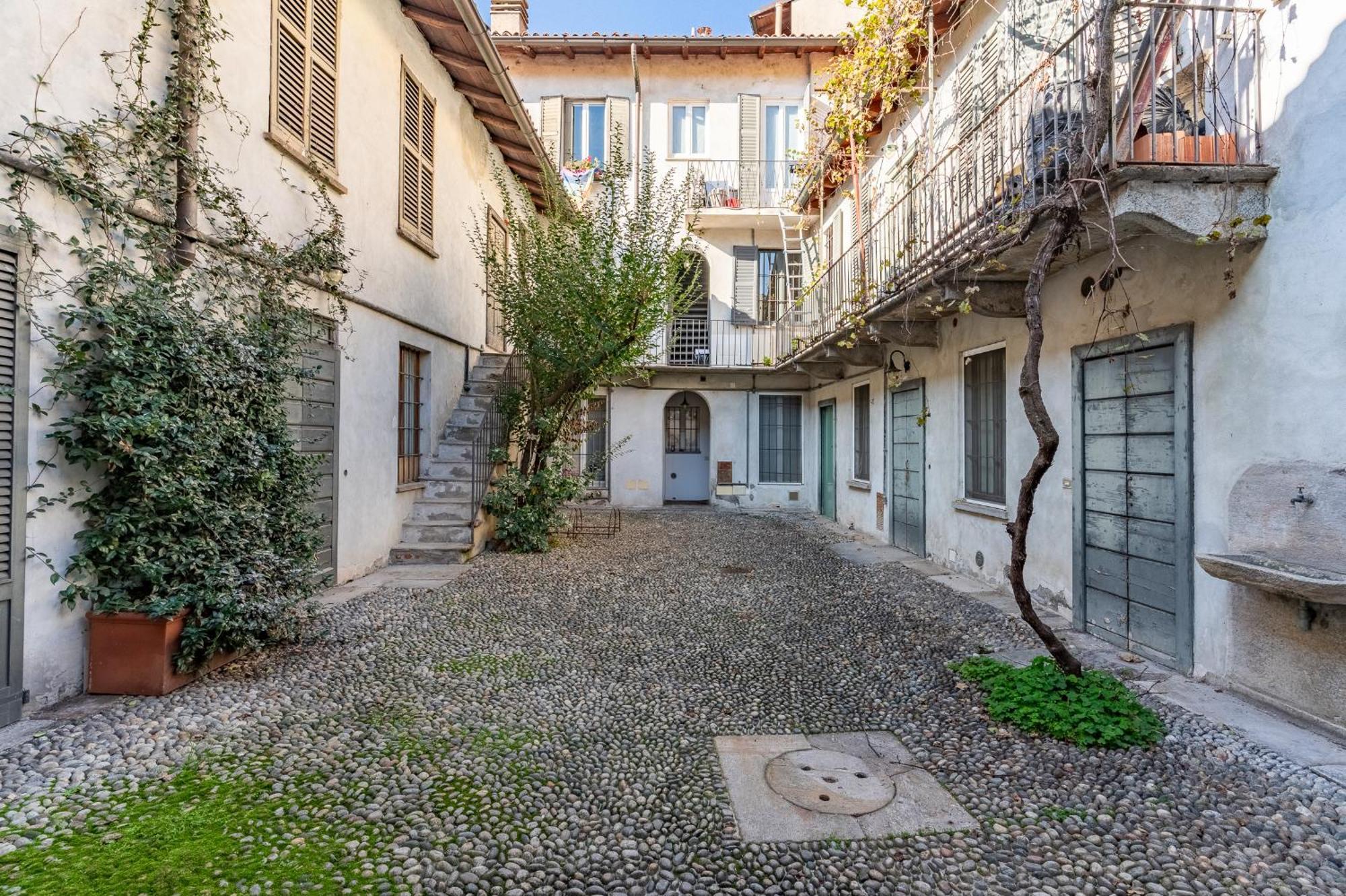 Milan Stay - Alzaia Naviglio Grande Værelse billede