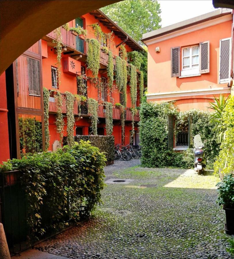 Milan Stay - Alzaia Naviglio Grande Eksteriør billede
